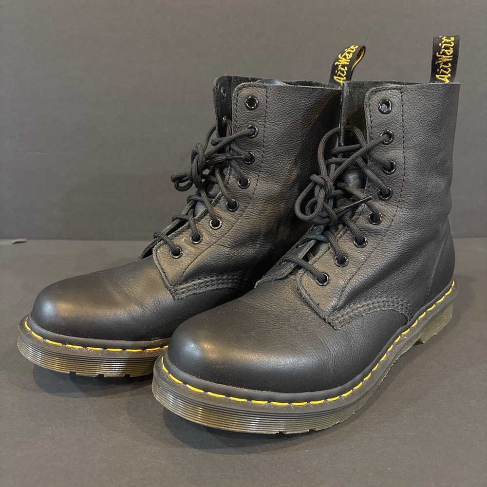 Dr. Martens Pascal 8 Eye Black Leather Combat Boots Women’s (10 L)